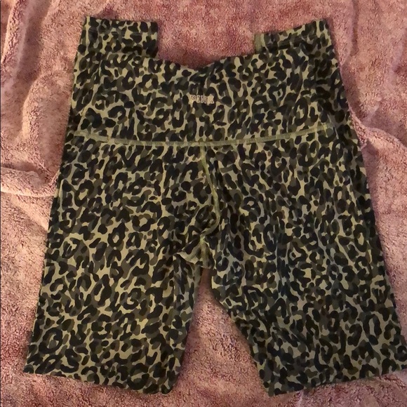 Pink Ultimate Leggings - Picture 3 of 3